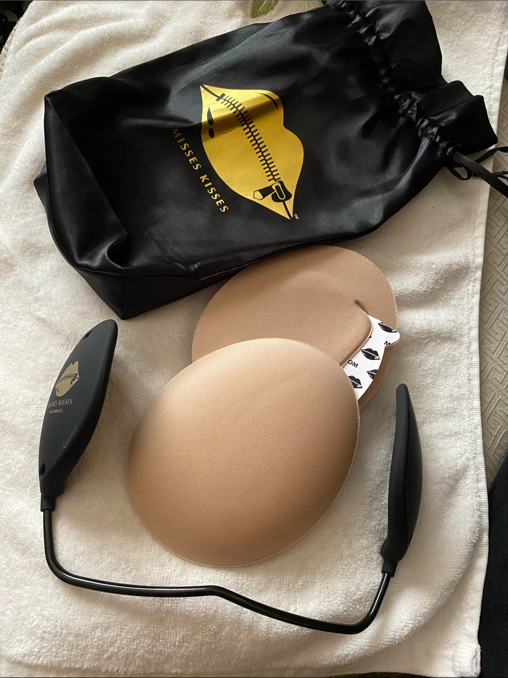 Misses Kisses Bra 1.0 Shallow Plunge- Black Never Used/New